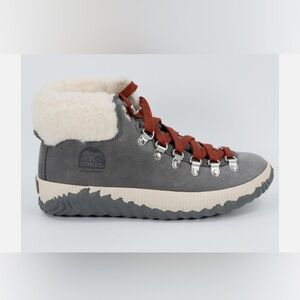 Sorel Women's Gray and Red Lace Up Boots